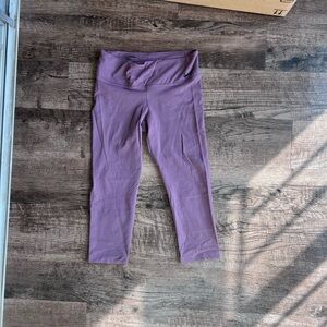 Nike Lavender Cropped Leggings